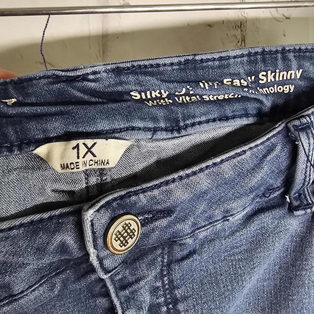 Laurie Felt Medium Wash Jeans - Picture 3 of 4